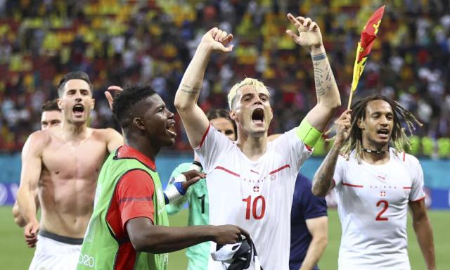نتائج المباريات النهائية لدوري أبطال أوروباتفاصيل مثيرة وتاريخ جديد