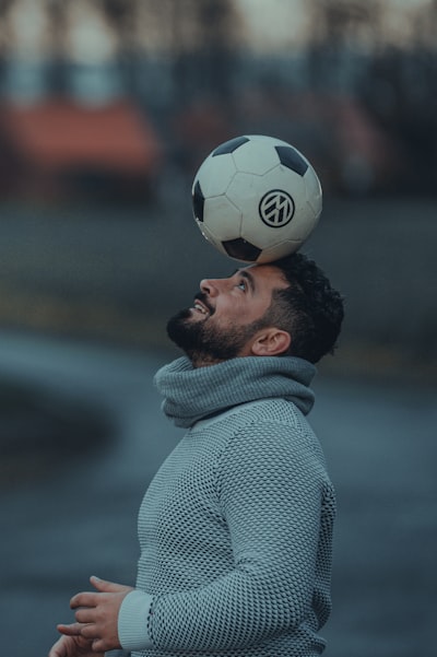 ترتيب أفضل 10 فرق كرة قدم في العالم لعام 2024